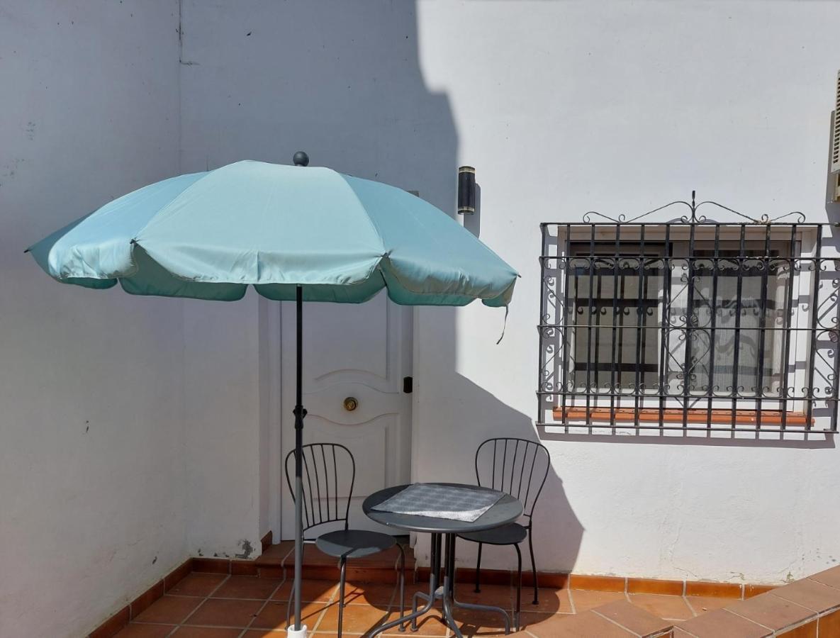 Modern Apartment, Walking Distance Of The Sea Nerja Exterior foto